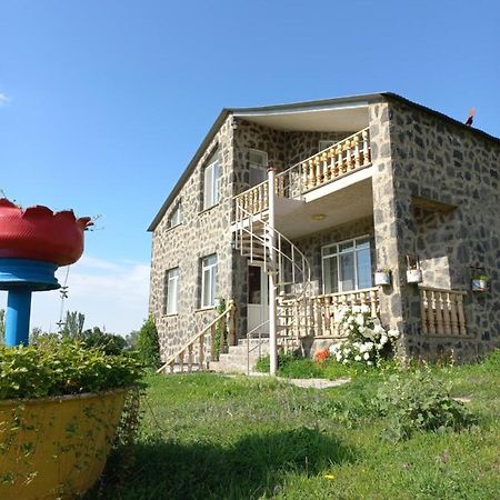 Hyuratun Gavarum Arevik Villa Artsvakar Dış mekan fotoğraf